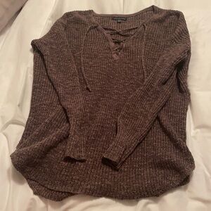 American Eagle Sweater​